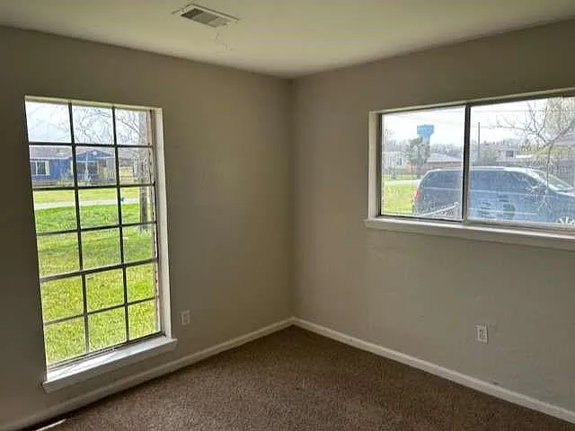 306 Tennyson St — Photo 9