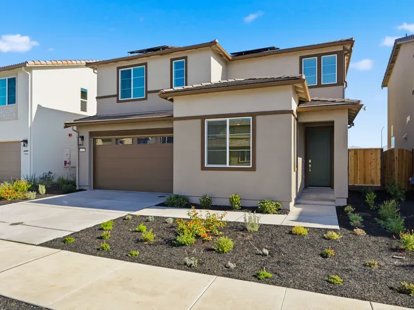 107 Dogwood Ct, Hollister, CA 95023