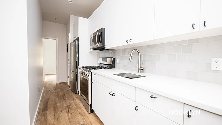 Rented by Nooklyn NYC LLC | media 16