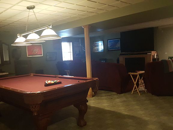 Rec room in basement