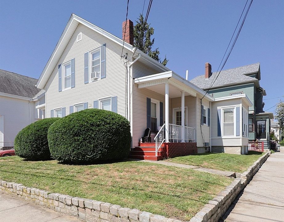 1st image of 104 Grove St