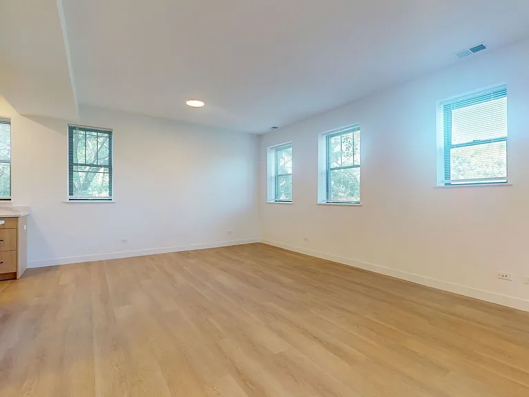 Dining/Living room