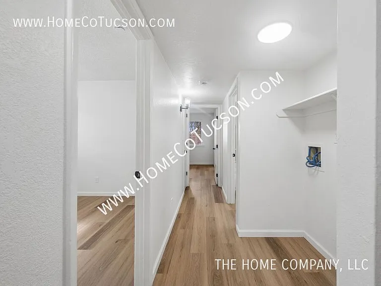 5123 Paseo Las Palmas — Photo 22