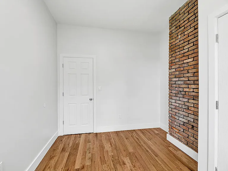 9716 Farragut Rd #1 — Photo 3
