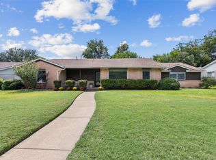 3412 Old Colony Rd, Dallas, TX 75233