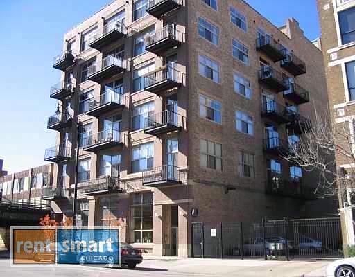 1st image of 1528 S Wabash Ave #P-b5