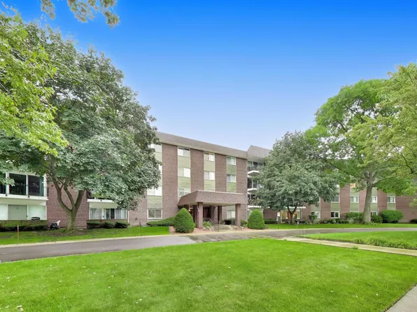 1030 S Fernandez Ave APT 2B, Arlington Heights, IL 60005