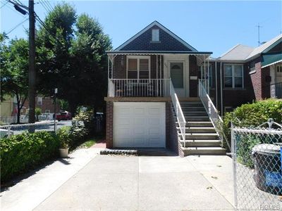 842 Neill Ave, Bronx, NY, 10462