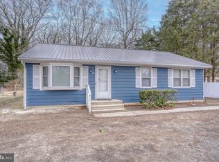 43 E Cherry Dr, Magnolia, DE 19962