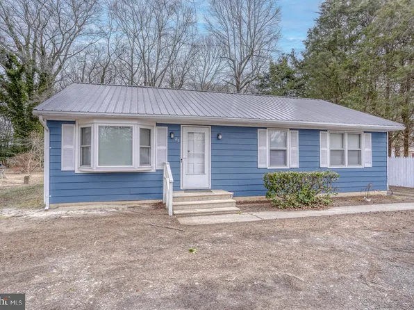 43 E Cherry Dr, Magnolia, DE 19962