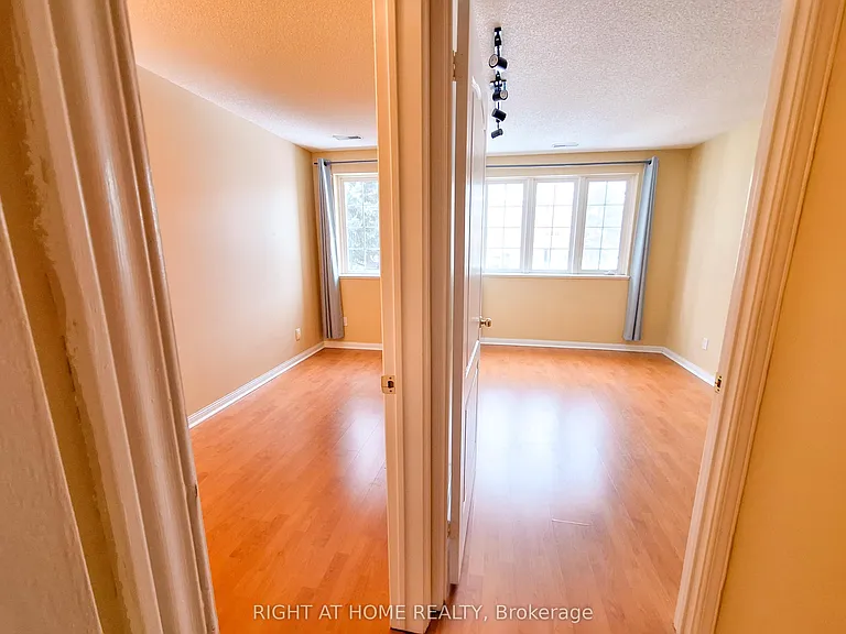 821 Grandview Way — Photo 25