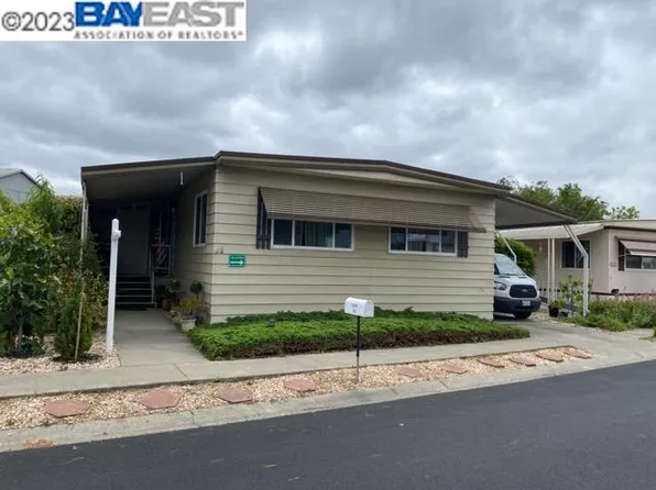 1150 W Winton Ave Spc 520, Hayward, CA 94545