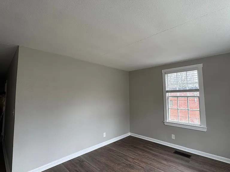 3017 McQueen St — Photo 3