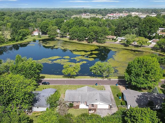 2nd image of 11940 Hidden Lake Dr