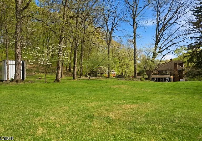 12 Cold Springs Rd — Photo 43