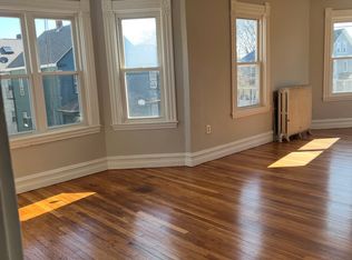 304 Summer St #2, New Bedford, MA 02740