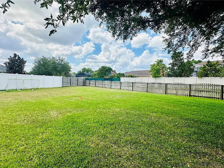 3227 Herons Point Cir — Photo 13