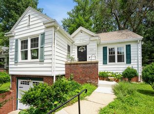 1655 Northwest Dr, Des Moines, IA 50310