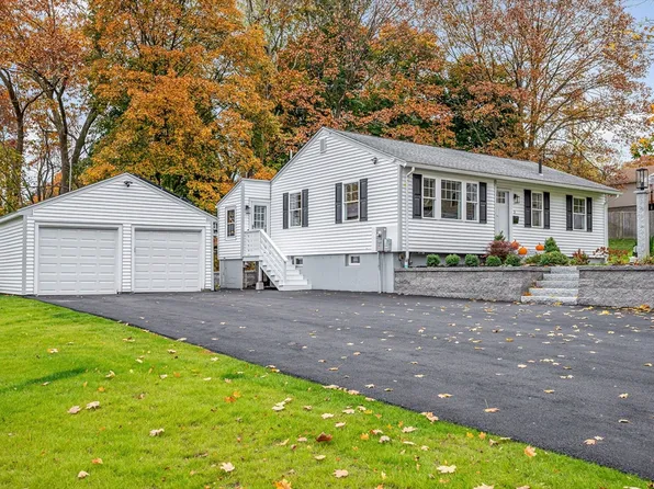 3 Gregory Rd, Chelmsford, MA 01824