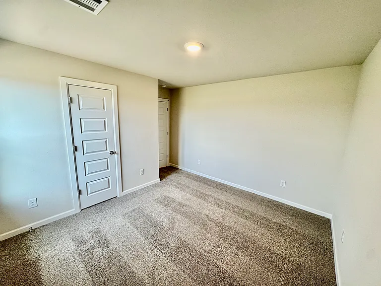 6100 Blackwood Ct — Photo 23