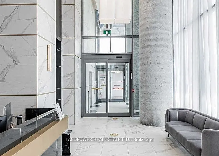 950 Portage Pkwy #4810 — Photo 3