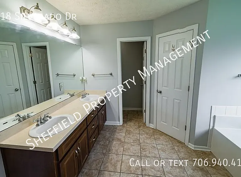 8018 Silverado Dr — Photo 24