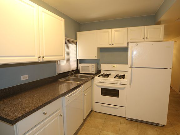 2nd image of 2023 W Thomas St #H