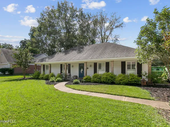 452 Mockingbird Ln, Madison, MS 39110
