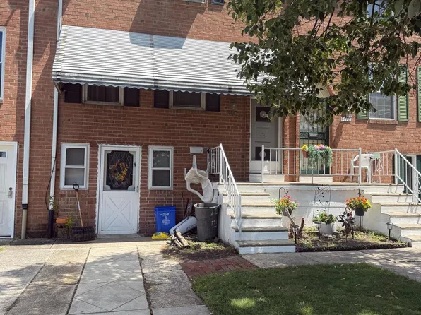 7708 Delphi Pl, Philadelphia, PA 19153