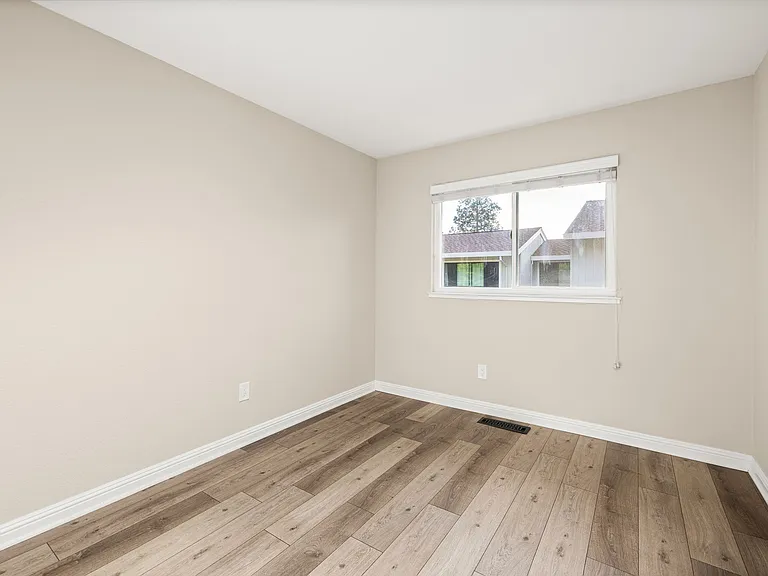 Third bedroom.