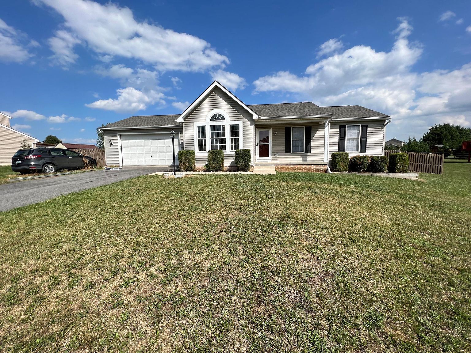 11810 White Pine Dr, Hagerstown, MD 21740 Zillow