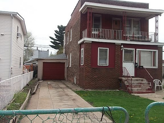2nd image of 3843 Euclid Ave