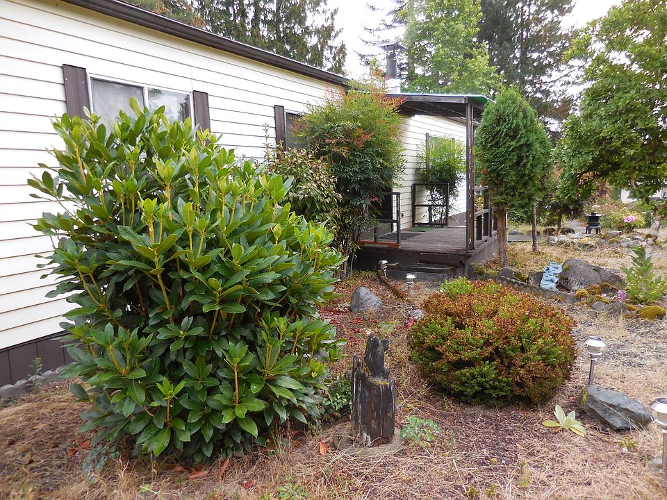 2nd image of 7405 207th Ave E