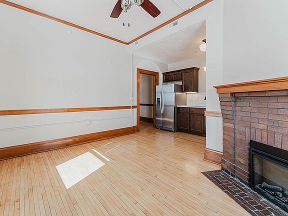 5th image of 105 Washington Ave #304