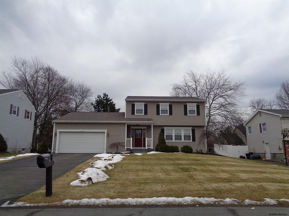 1st image of 16 Jo Ann Ct