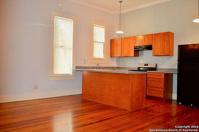 2nd image of 326 Madison APT 7