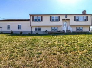 56 Sentinel Hill Rd, North Haven, CT 06473