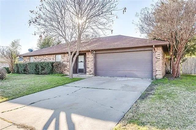 1st image of 436 Black Oak Ln