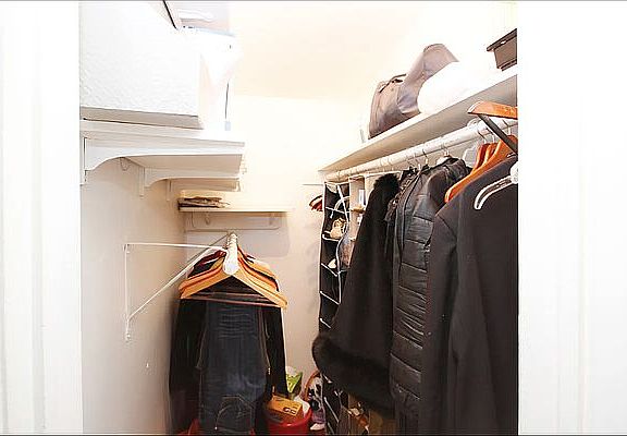 5th image of 2112 75th St #2