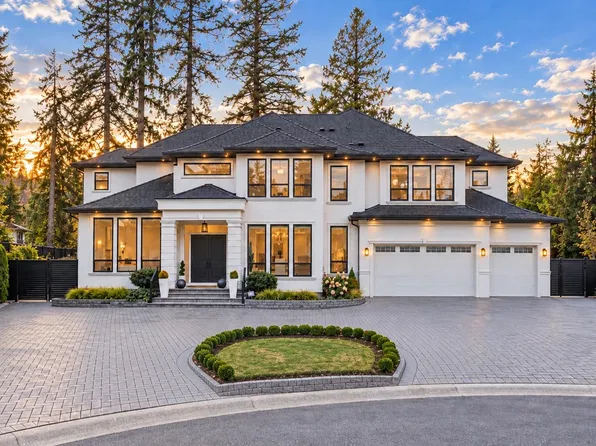 6135 152a St, Surrey, BC V3S 5X5