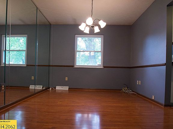 4th image of 1890 Walden Dr