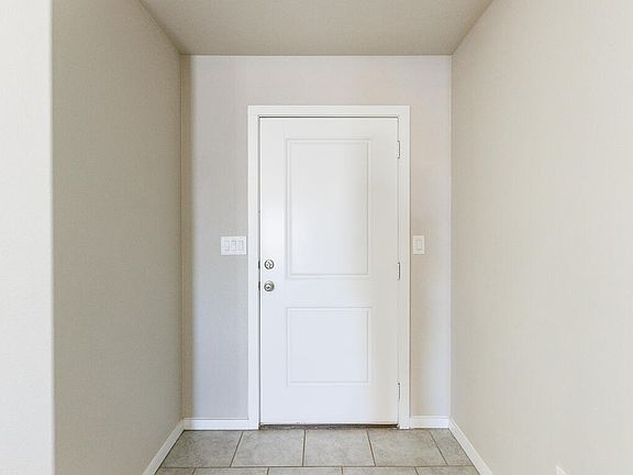 4th image of 7322 29th St