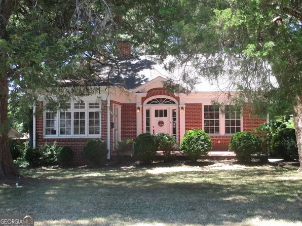 641 Jones Ave, Rockmart, GA 30153