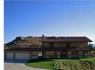 8330 Indian Knolls Cir, Riverside, CA 92509