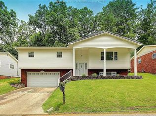 866 Whispering Way, South Charleston, WV 25303