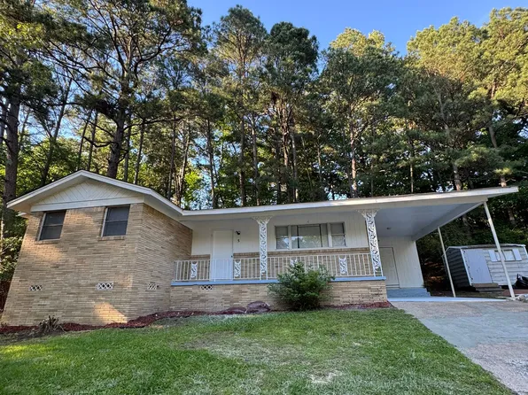 5 Roane Cir, Little Rock, AR 72204