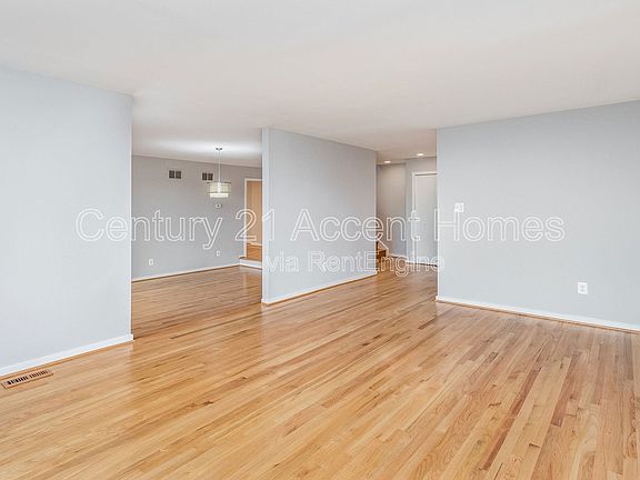 5th image of 7224 Vistas Ln