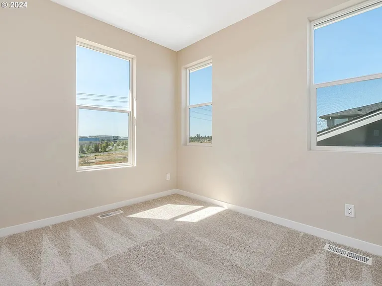 3665 SE Nebula Ln — Photo 29