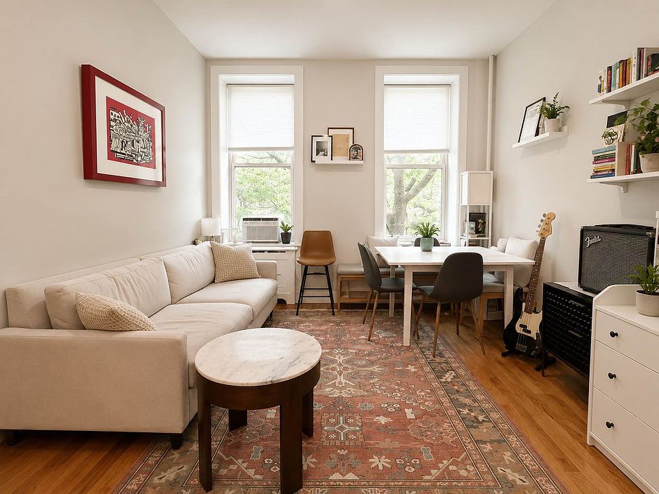 1st image of 104 6th Ave #5