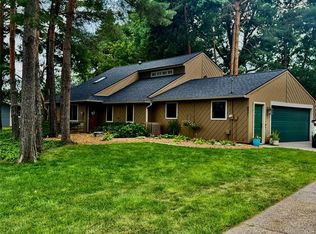 8971 Highland Dr, Freeland, MI 48623